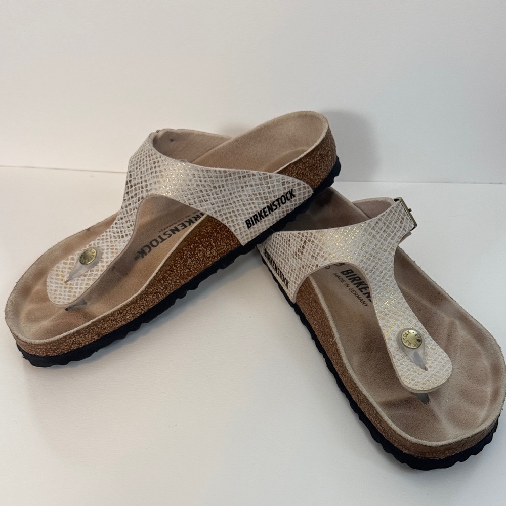 Birkenstock- Gizeh Sandals- Gold Toned Snakeskin Print- sz. 38